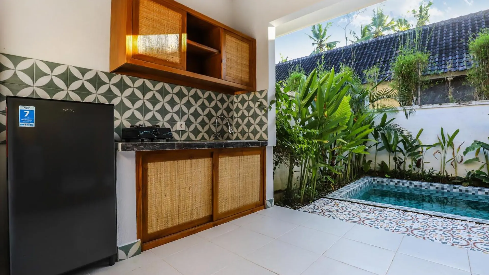 Nomads House-2: Cozy Nook For Modern Couple / 1Bdr Villa Ubud